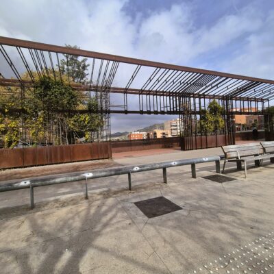 Part lateral del Pont de Sarajevo